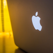 laptop-macbook