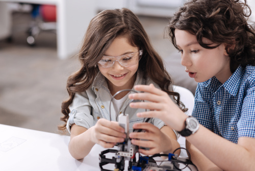 STEM learning can be challenging, but educational robotics offers students an opportunity for a hands-on, guided problem solving learning.