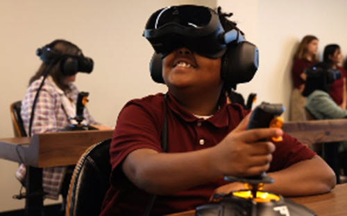 Phoenix K-6 School Taps Power of VR and Storytelling to Bring Subjects to Life for Students